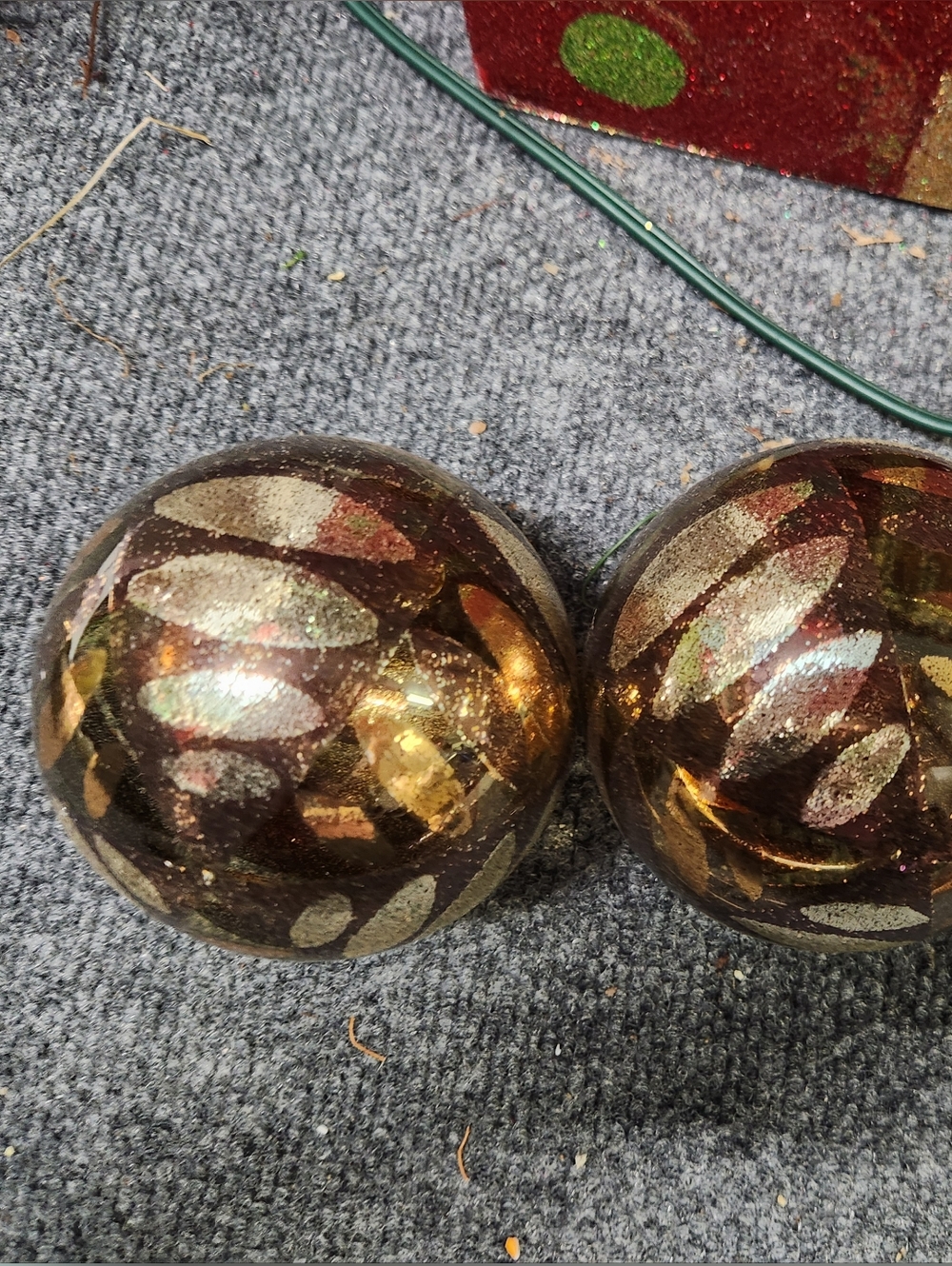 Pier 1 One - Vintage Chocolate Brown Copper Gold Ornaments Spheres - 2